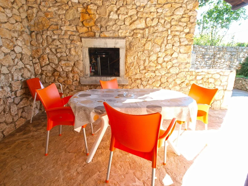 Apartments Rabac 981