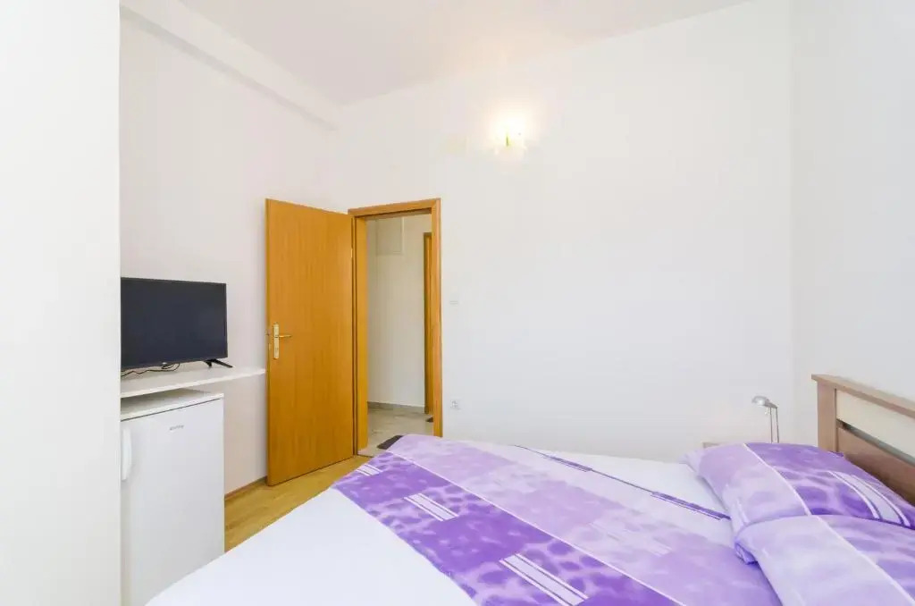 Rooms & Apartments Barišić
