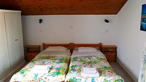 Penelope Hotel