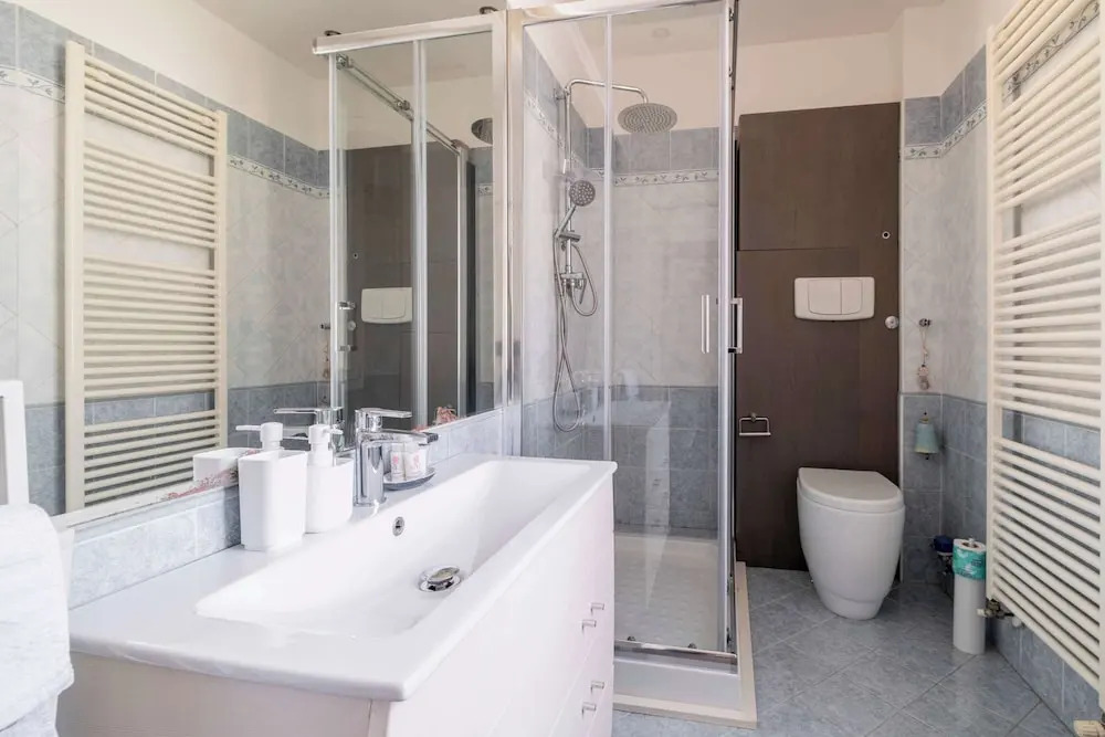 Casa Marion Stile e Comfort in un Elegante Dimora Bolognese