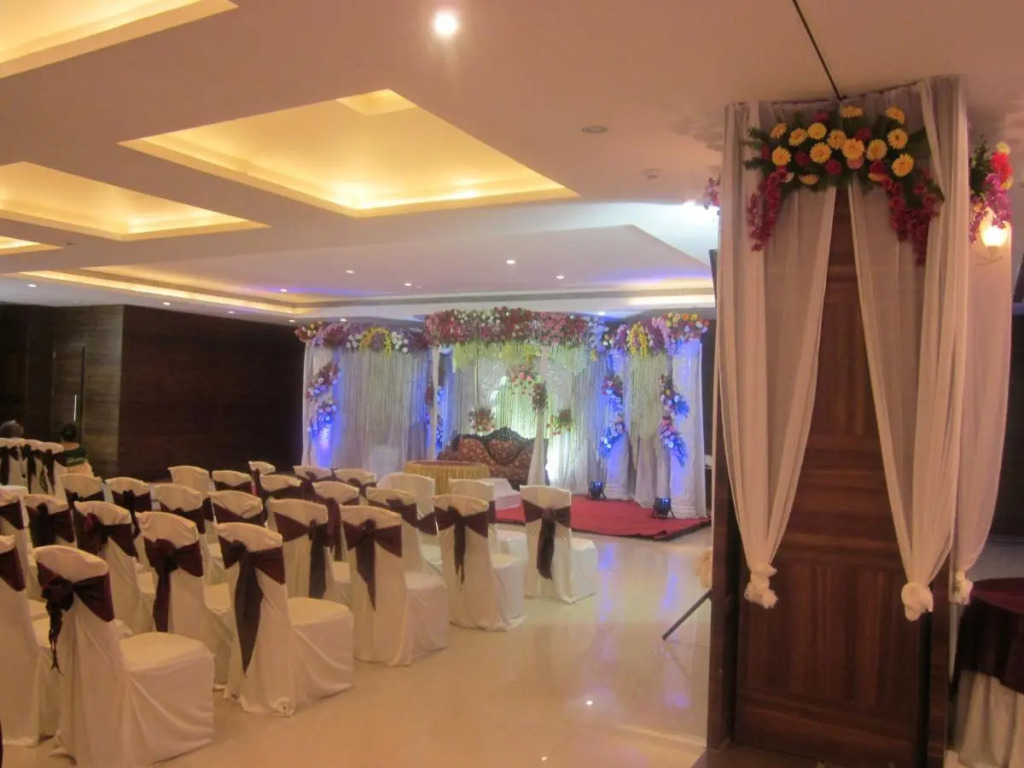 Vijaya Tej Clarks Inn