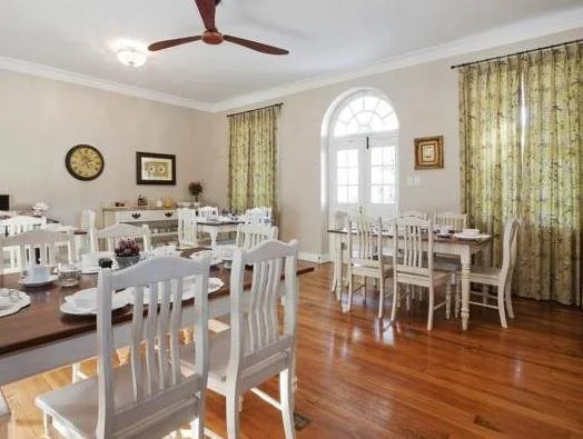 Capeblue Manor House