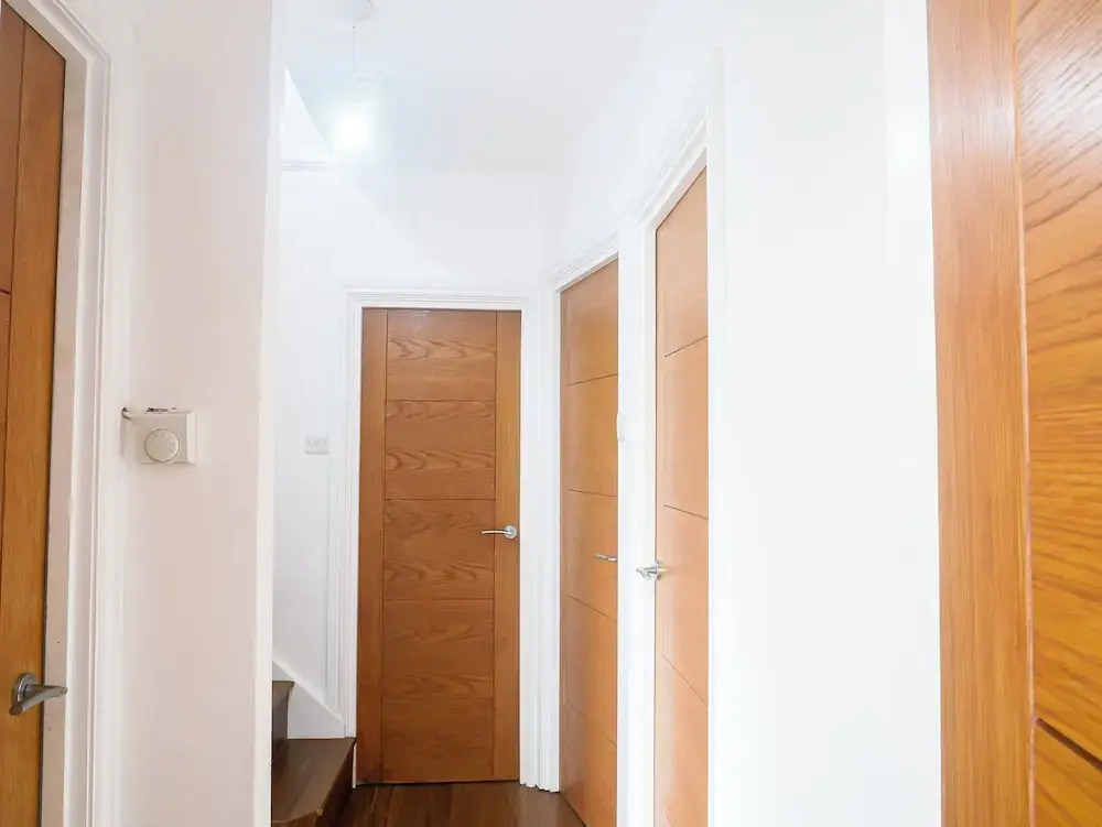 Spacious 6 Bedroom House in Bexleyheath