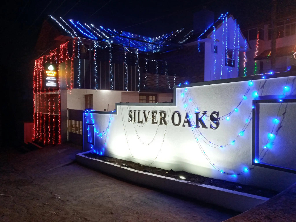 SS Silver Oaks Resort