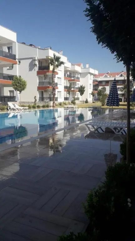 Holiday House with Pool