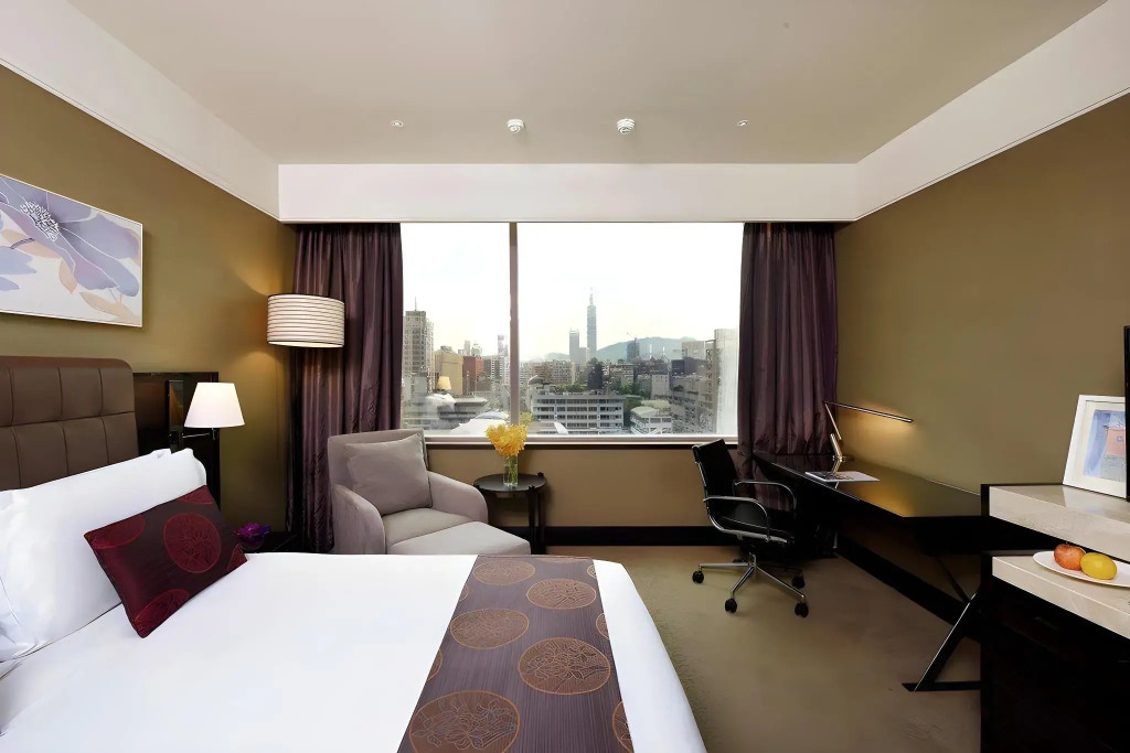 Fullon Hotel Taipei, Central