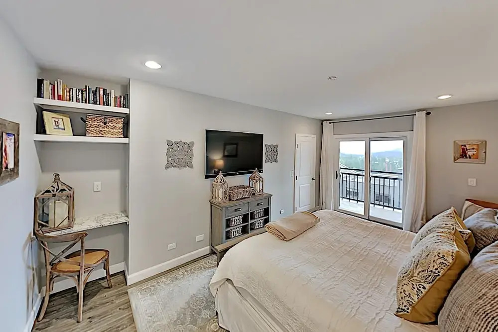 Ski-in, Ski-out At The Ge With Heated Pool Studio Bedroom Condo