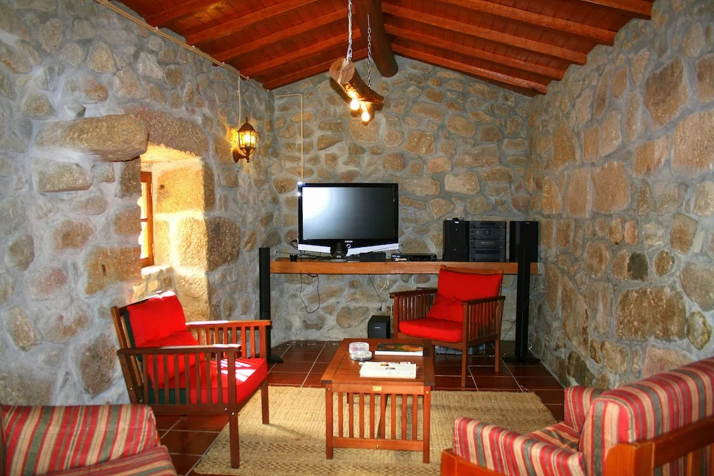 Rural style house located at the center of Caldelas village