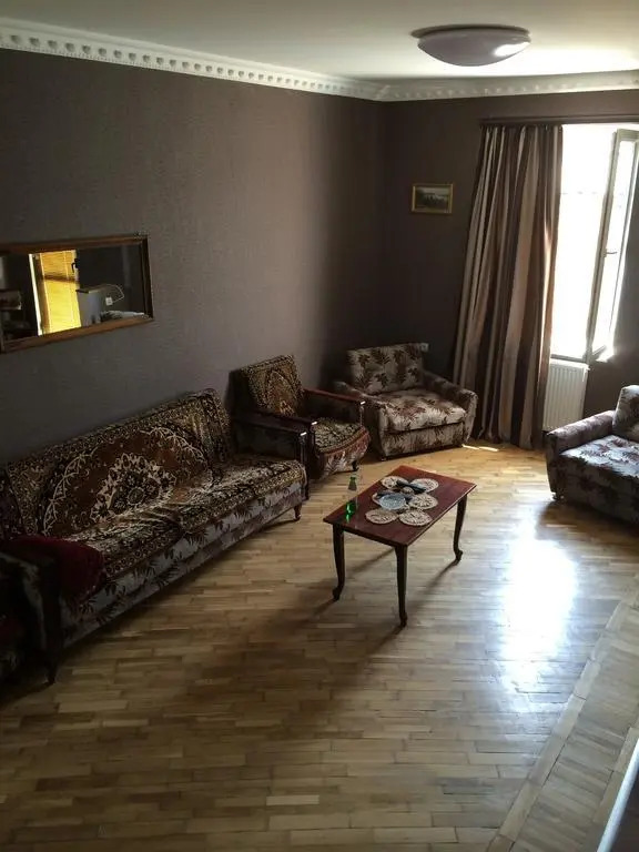 ES Hotel