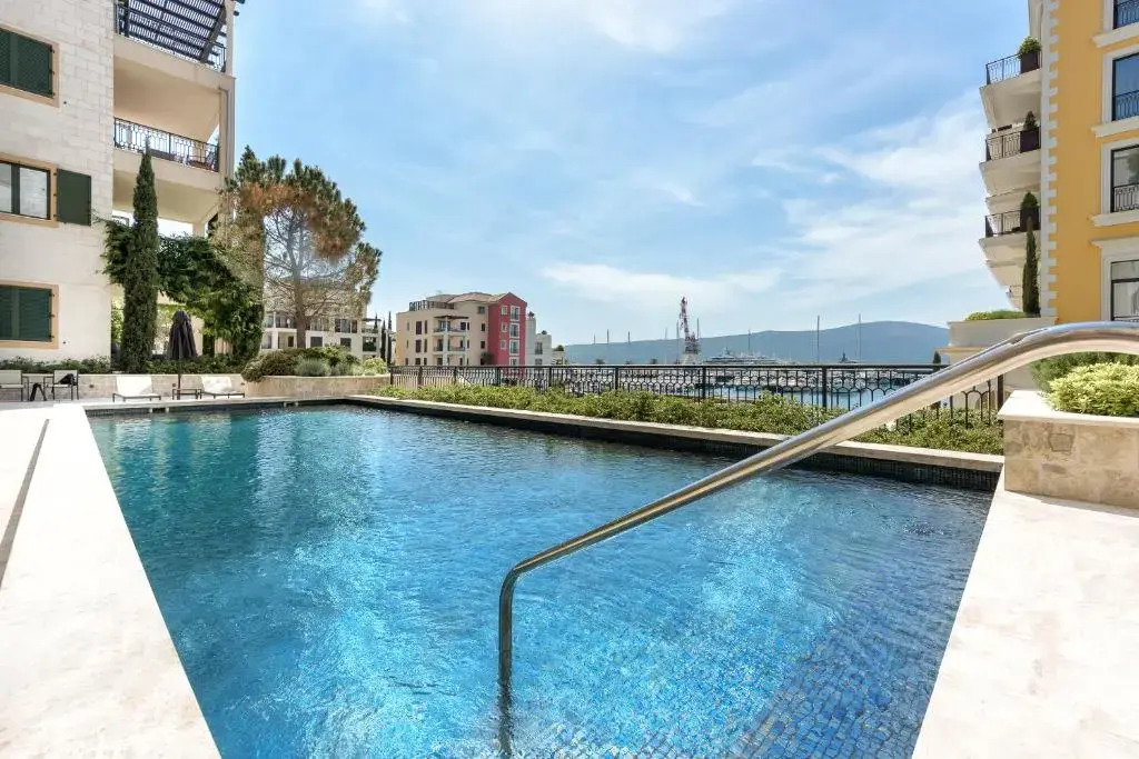 Porto Montenegro Tara 302