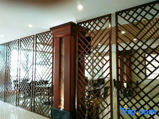 Linsen Business Hotel
