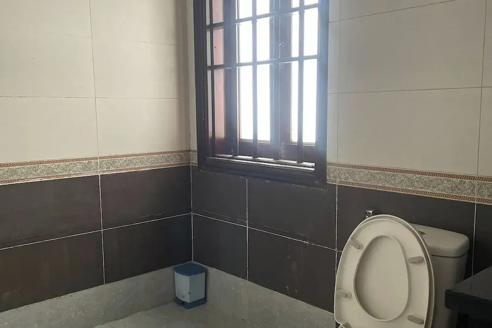 Hoa Sen Hotel