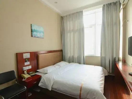 Sea Star Hotel