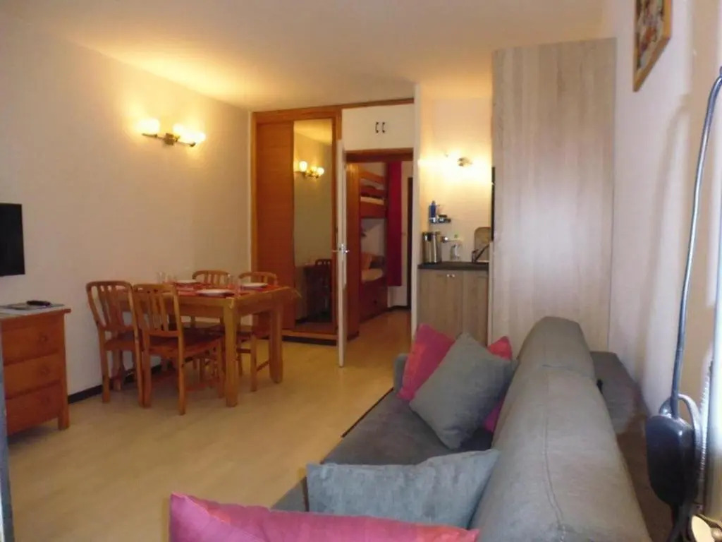 Appartement Gourette, 1 Pièce, 4 Personnes - Fr-1-400-4