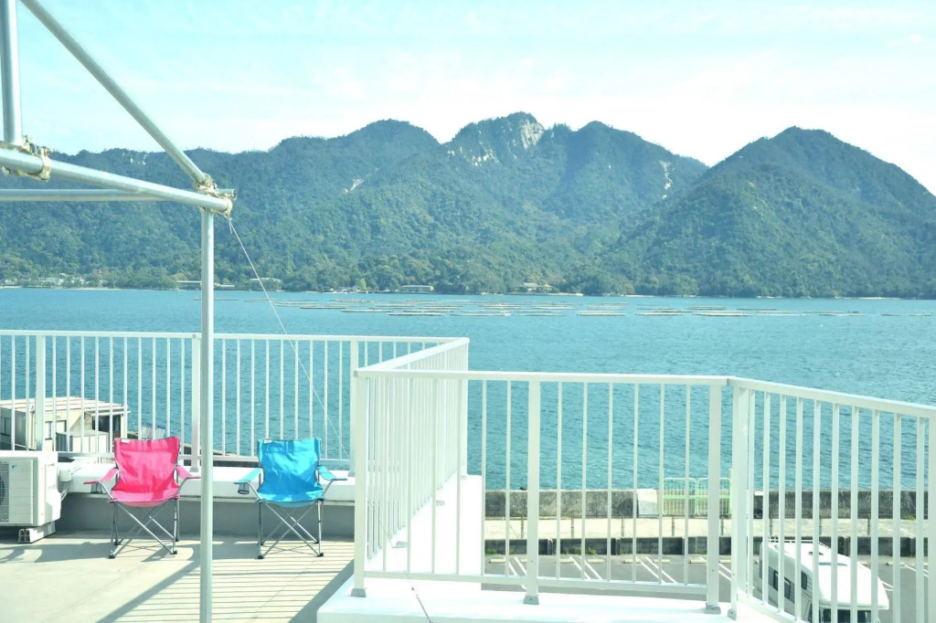 Hostel & Cafe Bar Backpackers Miyajima