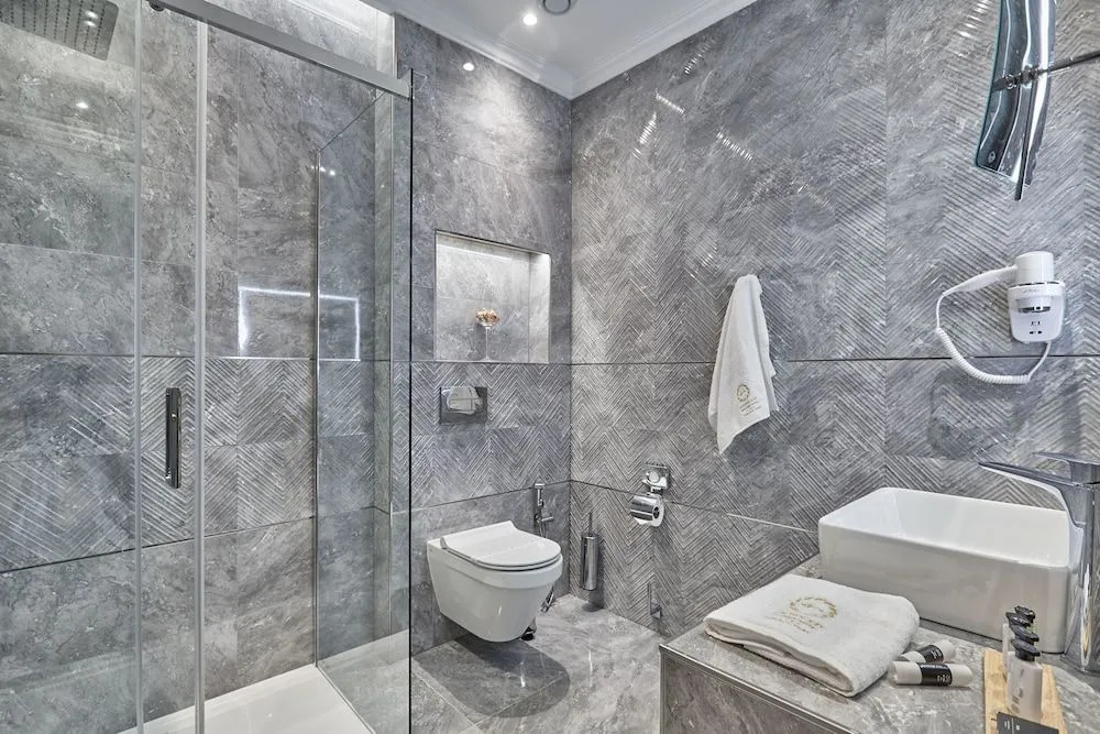Golden Key Boutique Hotel