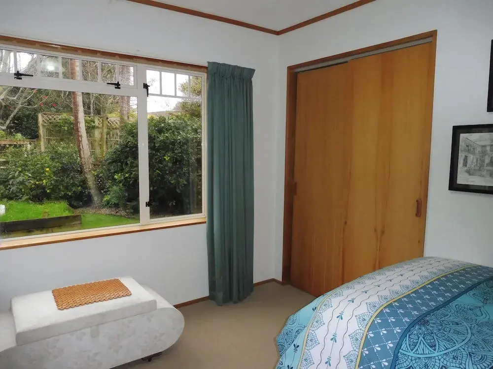 Hideaway Off Heta