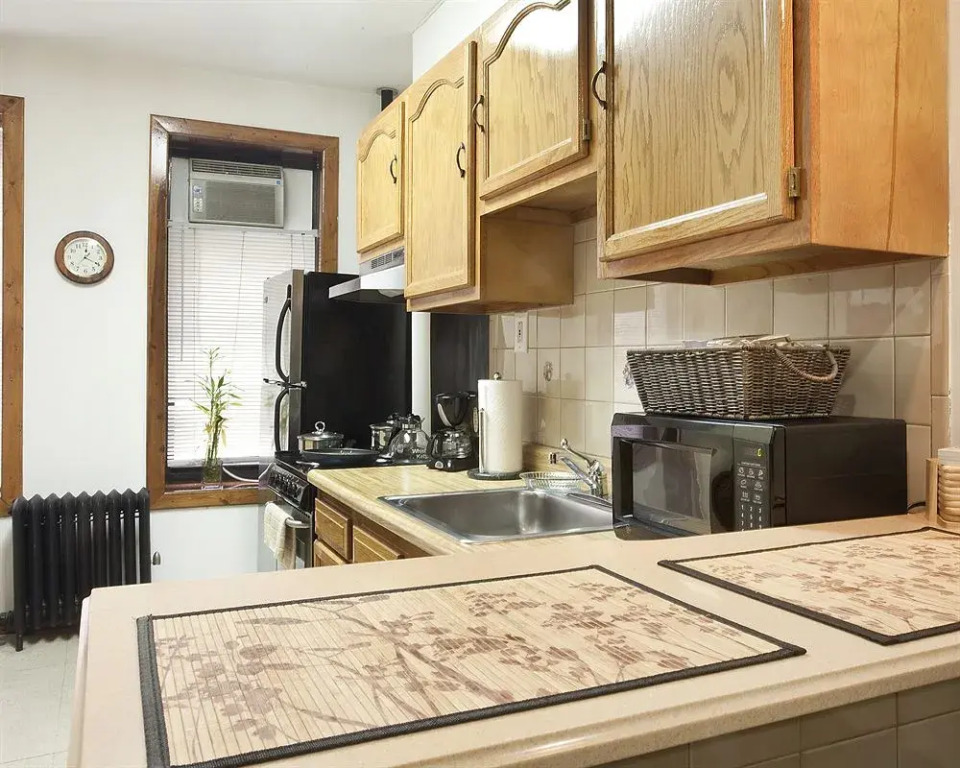 Upper Yorkville Suites