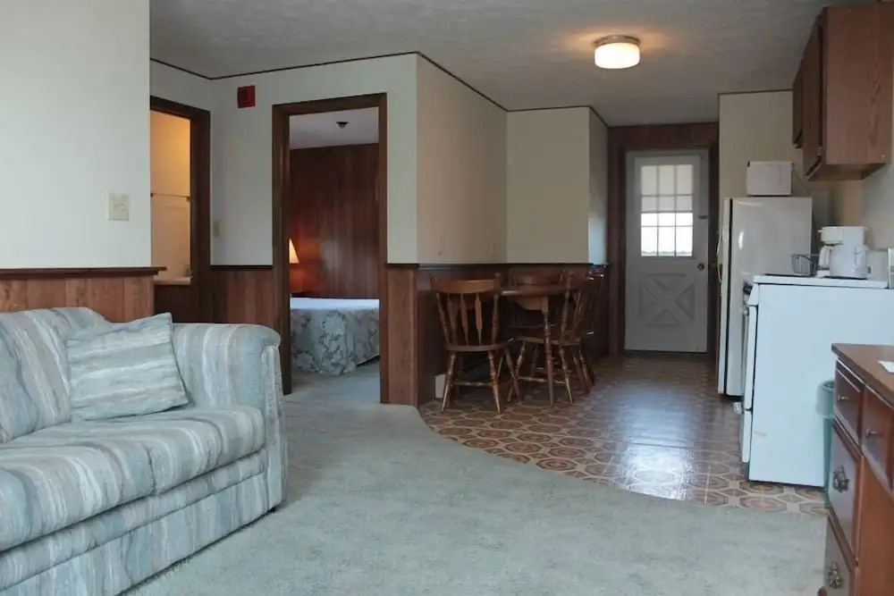 The Villager Motel