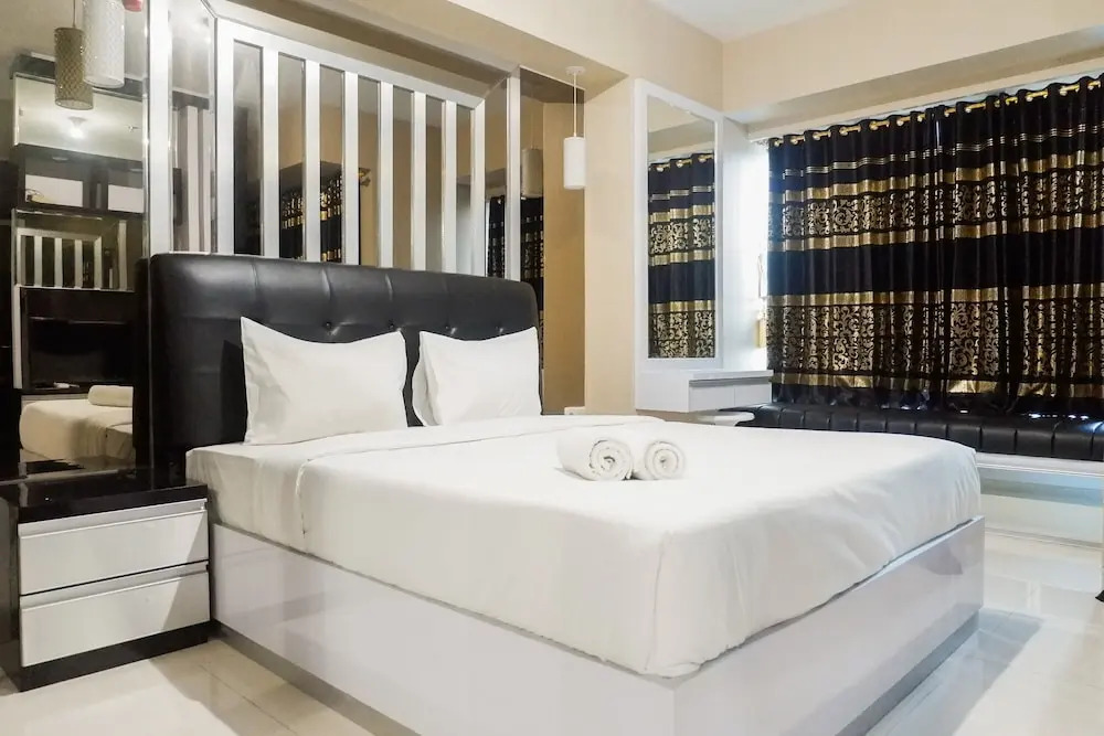 Gorgeous Studio Apartment at Supermall Mansion la Riz