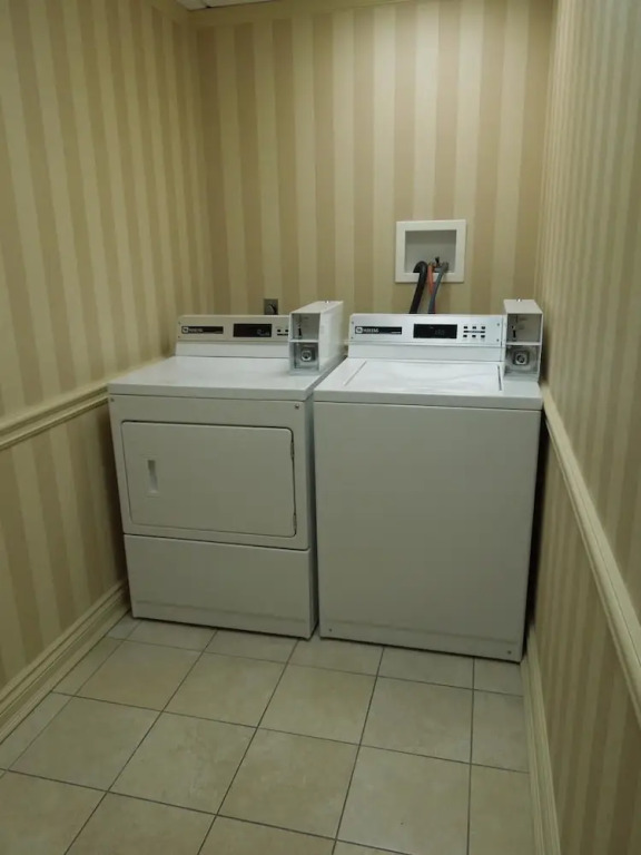 Rockville Centre Hotel - JFK Airport