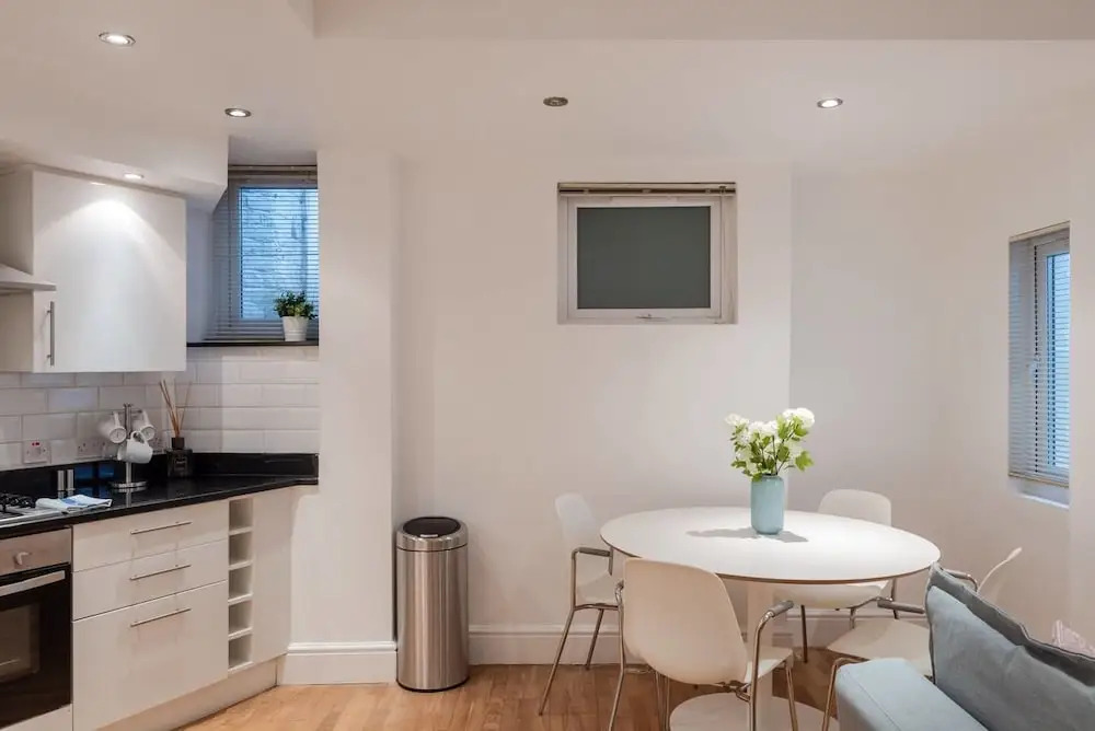 Newly Refurbished 1 Bedroom for 4 in Chelsea