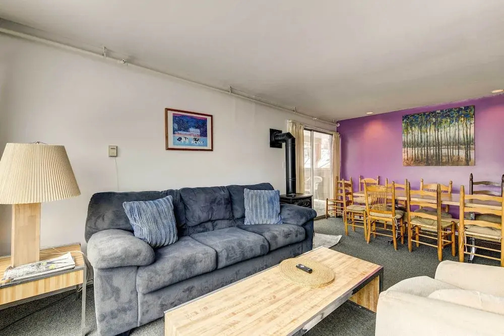 Stowe Condo With Deck and Mountain Views!