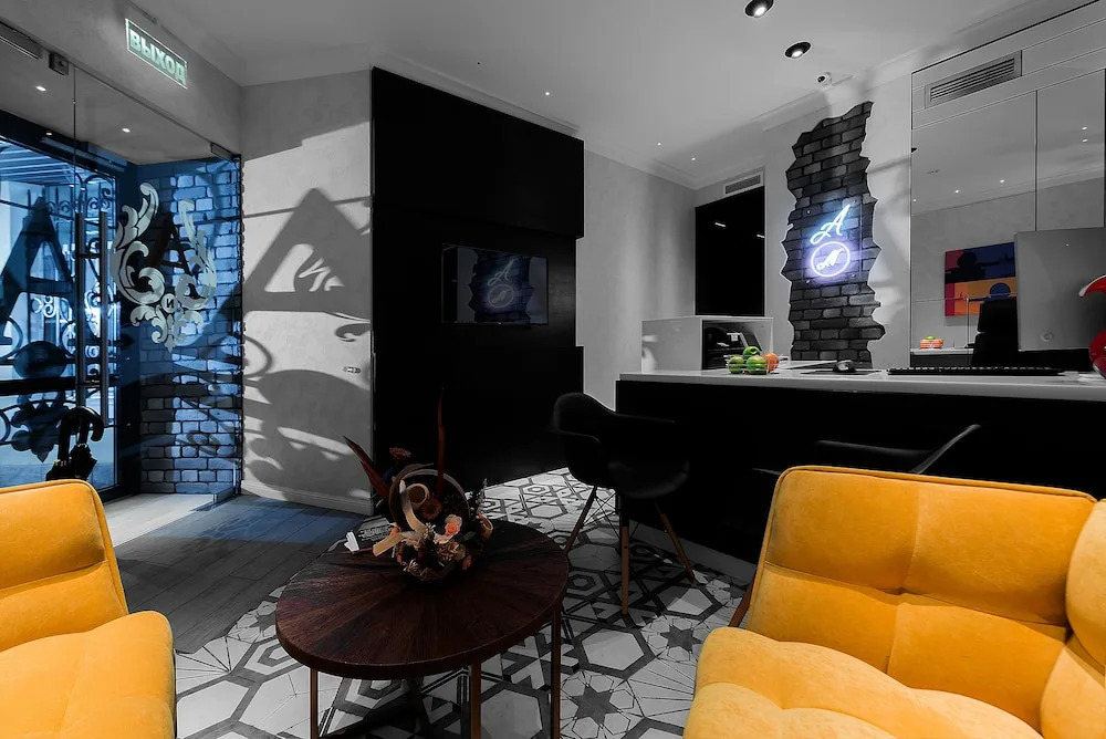 Avrora apartments Malaya Morskaya 16