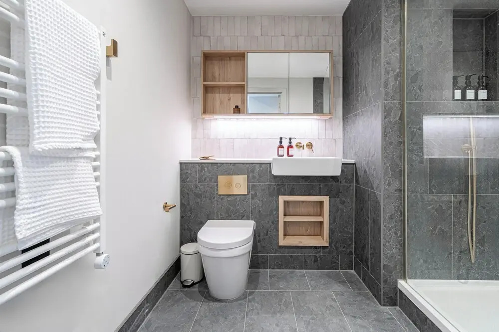 Stylish One-bedroom Haven