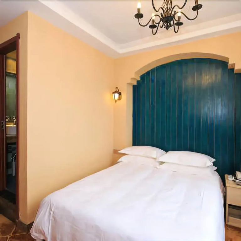 Zhuomei City Theme Hotel