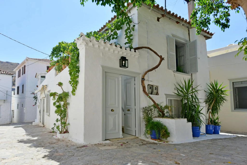 Hydra Luxury Getaway - Maria s Cozy Home