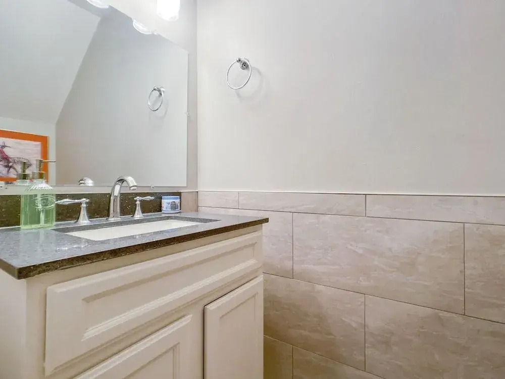 Southwest Splendor 2BR Tempe Townhome