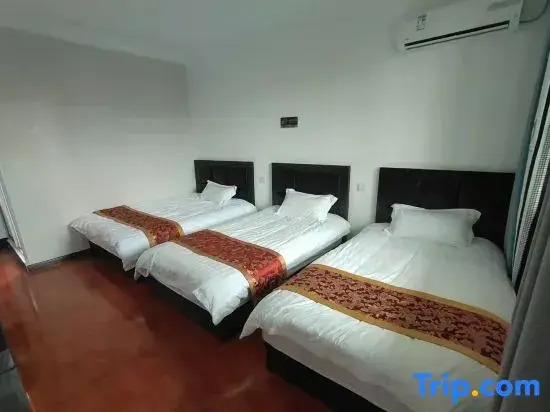 Shanghai Zhulin Cabin Homestay