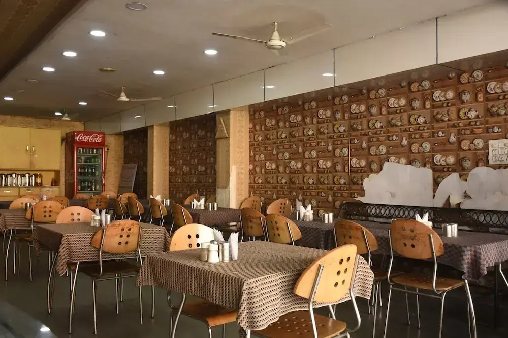 Hotel Satyug Inn