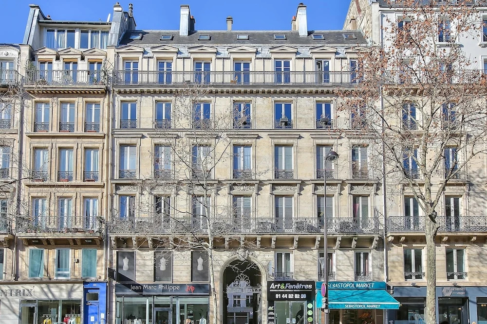 80 - Paris Cinema Sebastopol