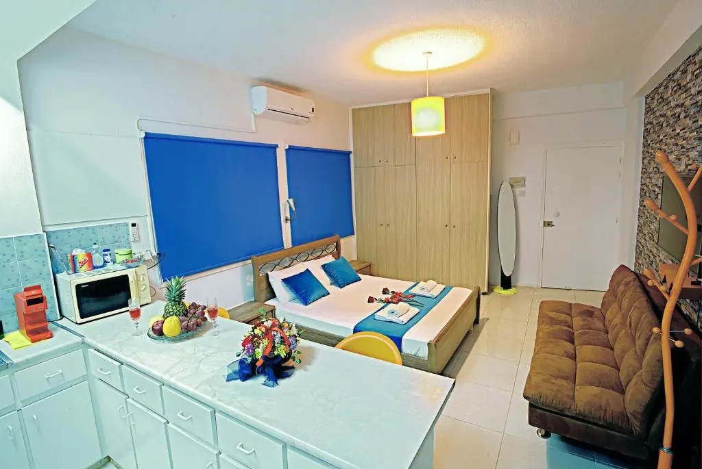 Pieris Apartments