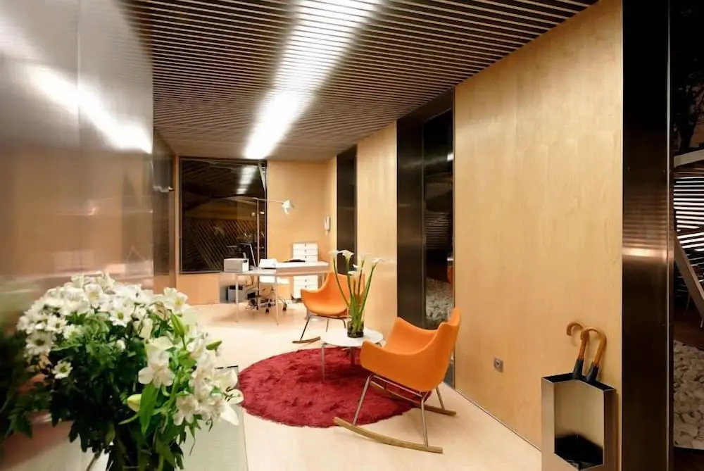 Hotel Holos