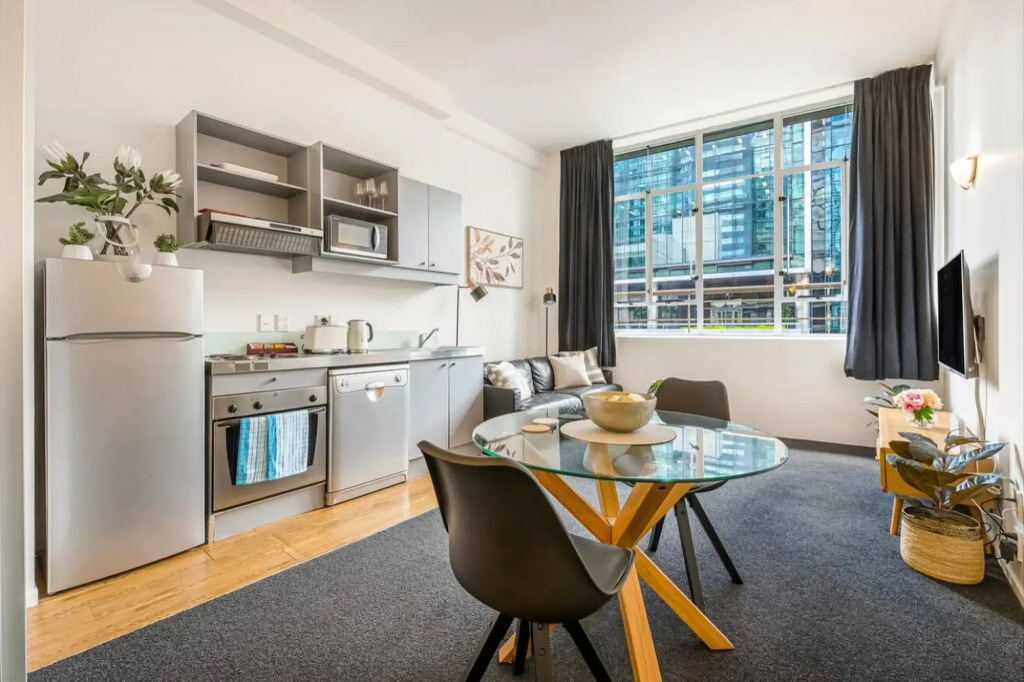 Open-plan living in the heart of CBD Zodiak Stays