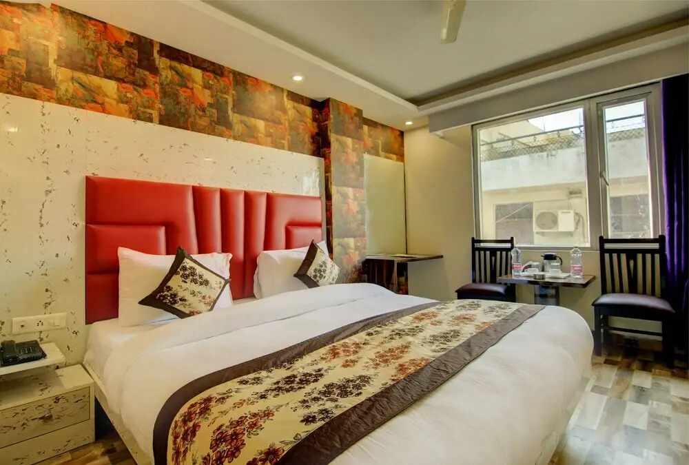 Hotel Dee Continental