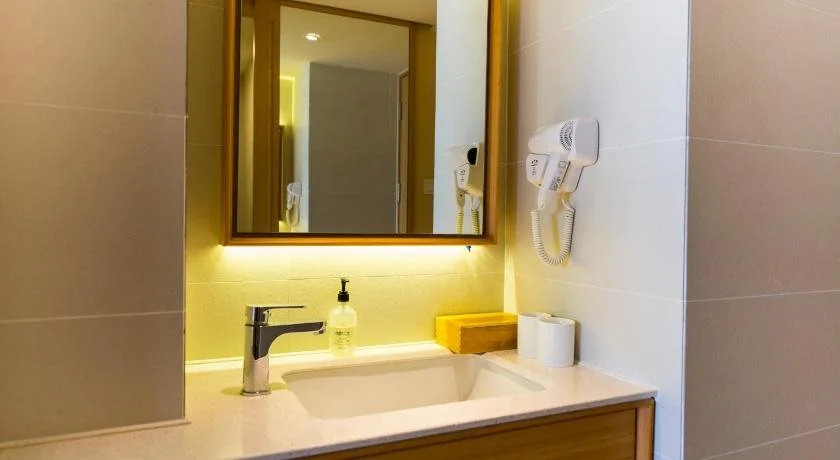 JI Hotel Sanya Da Dong Hai