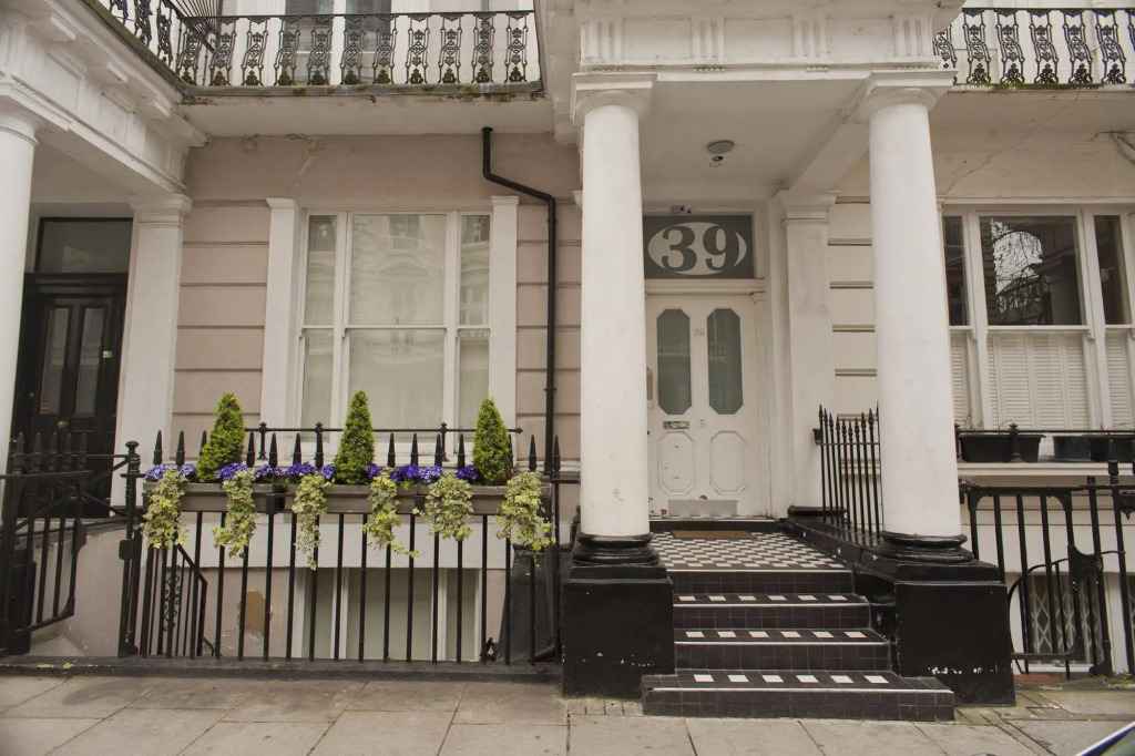 39 Suites