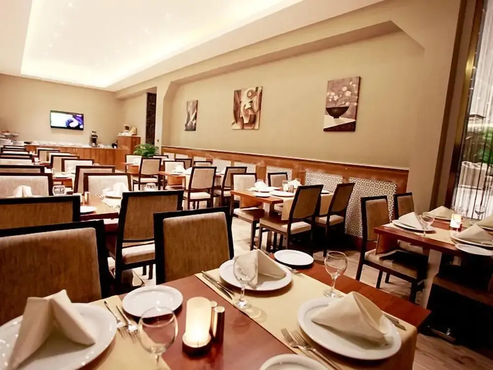 Pietra Hotel