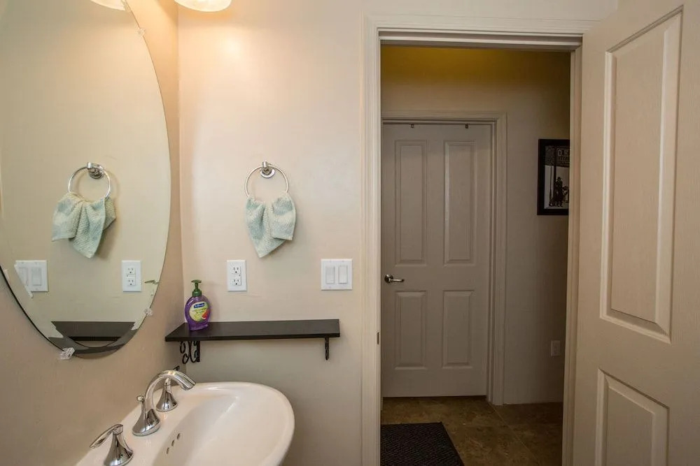 Heart of Tucson 3 BR by Casago
