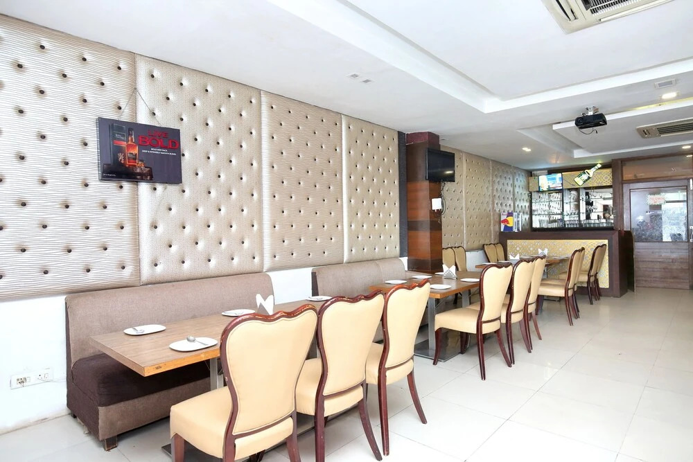 Hotel Lemon And Chilli By OYO Rooms