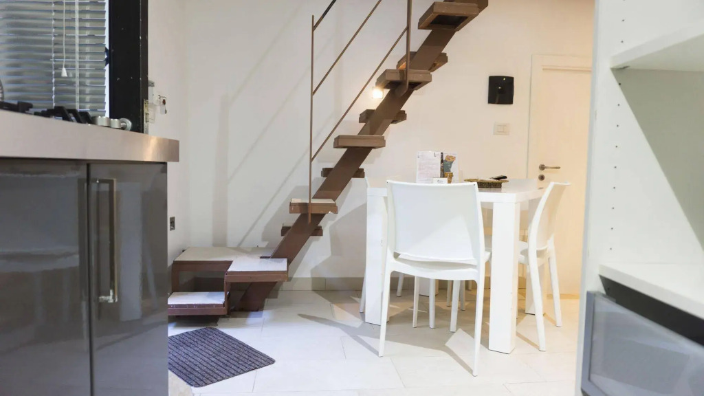 1743LOft