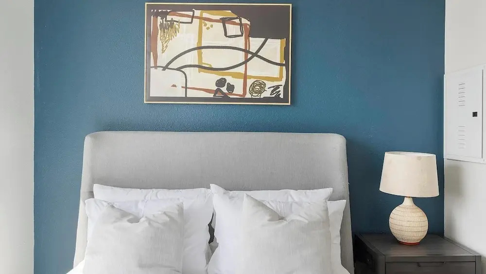 Landing Furnished Apartments near University Heights