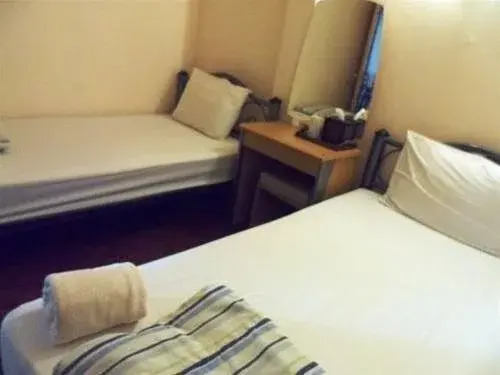Huen Panicha Guesthouse