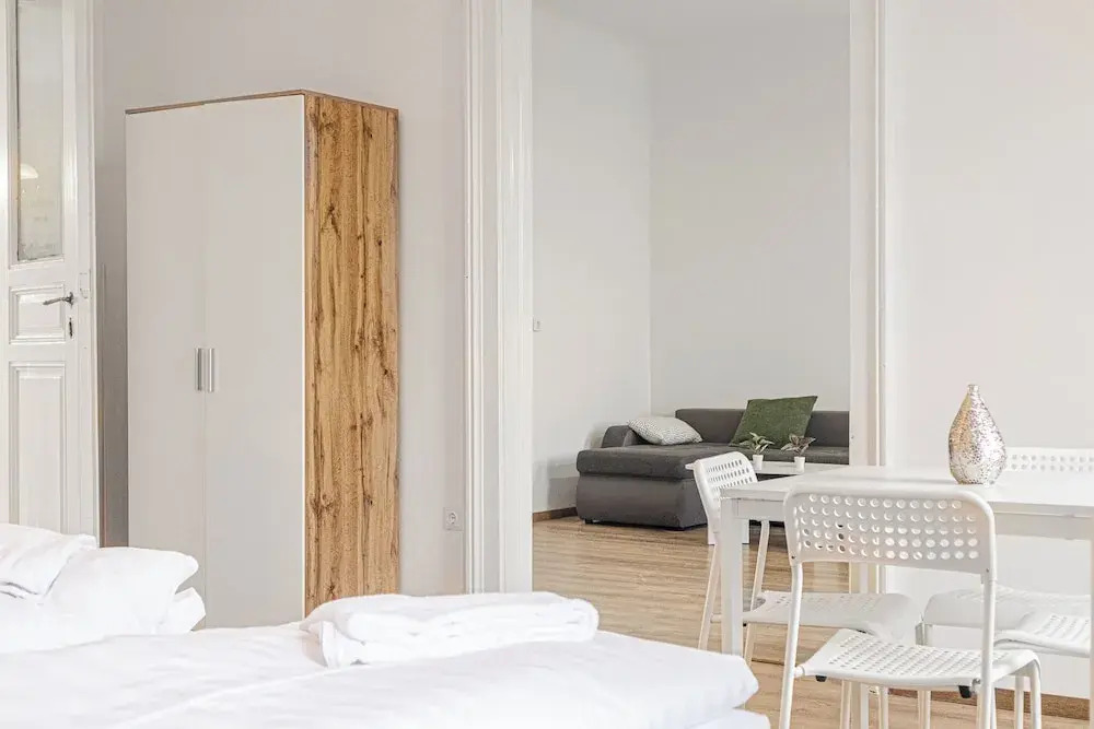 Cozy 2BR Stay Near AKH With WiFi