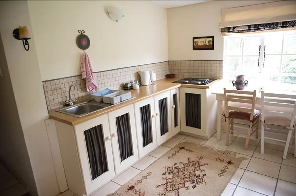 Twin Pools Lodge B and B