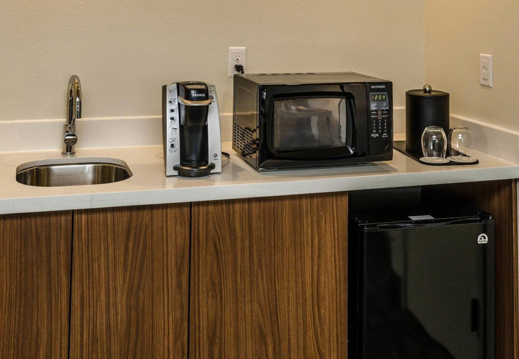 Courtyard by Marriott Somerset